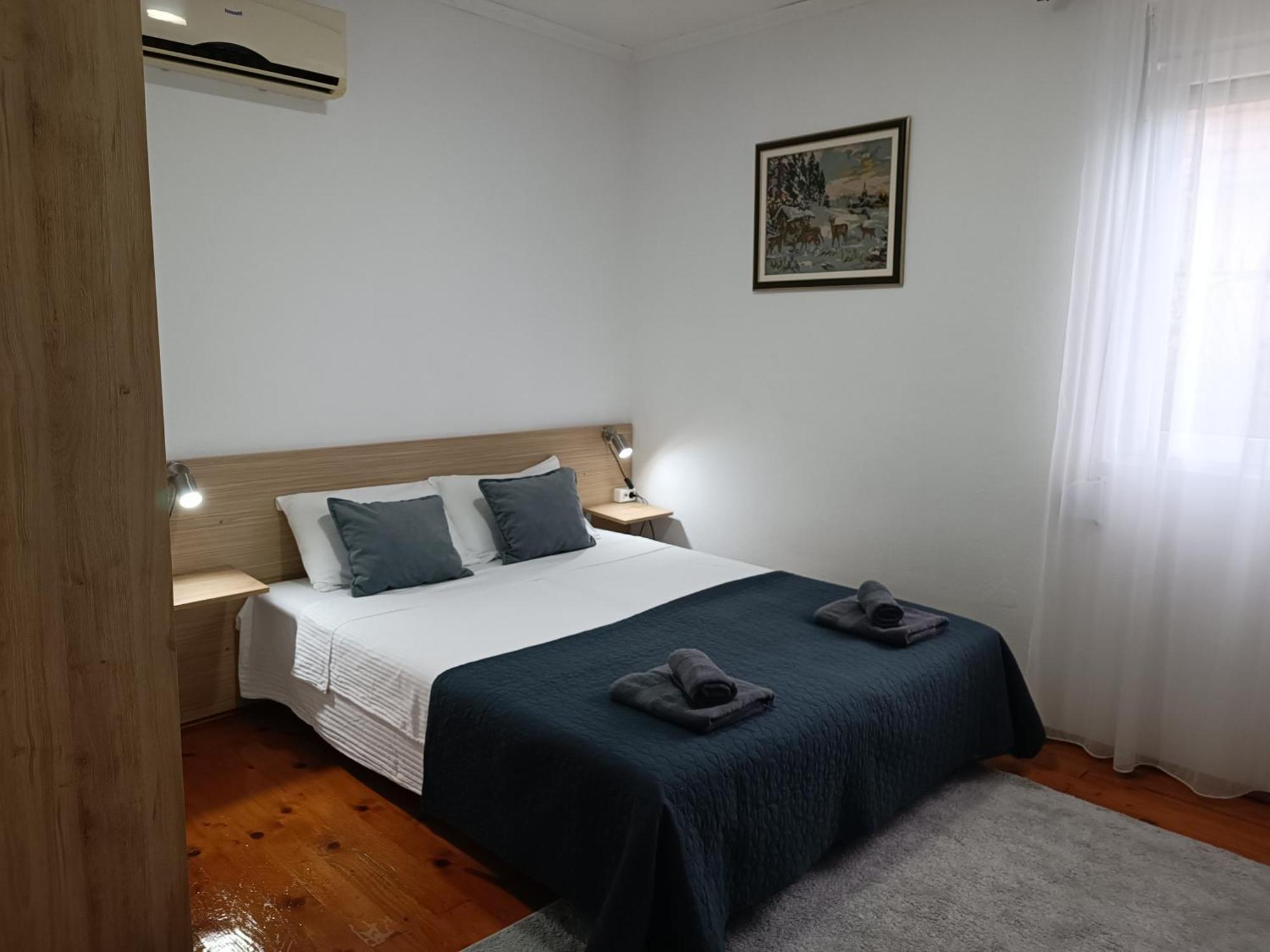 Entire House Floor - 2-Bedroom Cozy & Peaceful Apartment Podgorica Exterior photo
